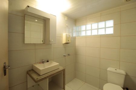 Casa à venda com 344m², 6 quartos e 5 vagasBanheiro 1