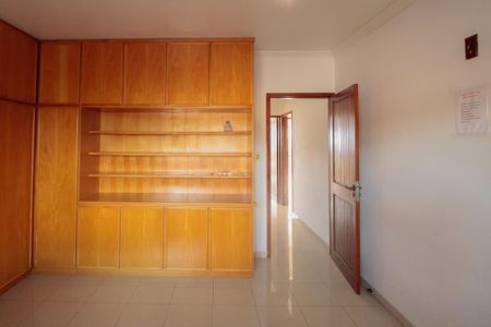 Casa à venda com 344m², 6 quartos e 5 vagasQuarto 1