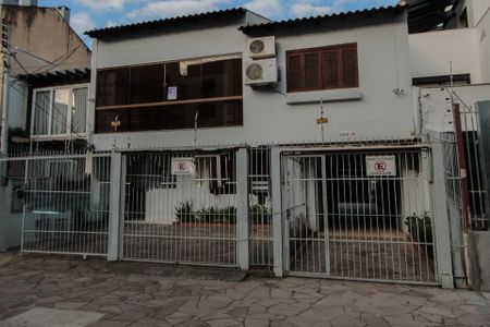 Casa à venda com 344m², 6 quartos e 5 vagasFachada