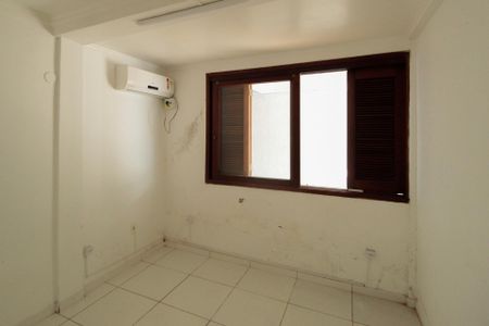 Casa à venda com 344m², 6 quartos e 5 vagasQuarto 4