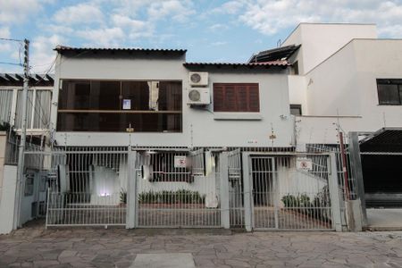 Casa à venda com 344m², 6 quartos e 5 vagasFachada