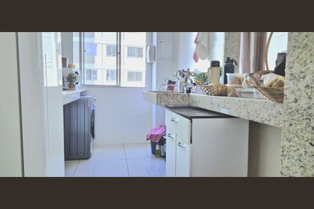 Cozinha de apartamento à venda com 2 quartos, 47m² em Palmital, Lagoa Santa