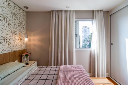 Apartamento à venda com 95m², 2 quartos e 2 vagasSuíte