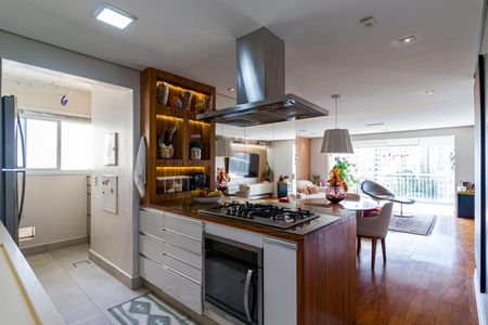 Apartamento à venda com 95m², 2 quartos e 2 vagasCozinha