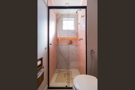 Apartamento à venda com 95m², 2 quartos e 2 vagasBanheiro da Suíte 1