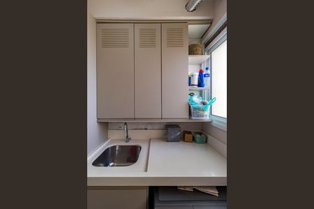 Apartamento à venda com 95m², 2 quartos e 2 vagasÁrea de Serviço