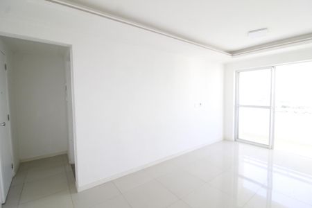 Apartamento para alugar com 69m², 3 quartos e 1 vaga Apartamento para alugar com 69m², 3 quartos e 1 vagaSala