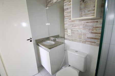 Apartamento para alugar com 69m², 3 quartos e 1 vaga Apartamento para alugar com 69m², 3 quartos e 1 vagaBanheiro