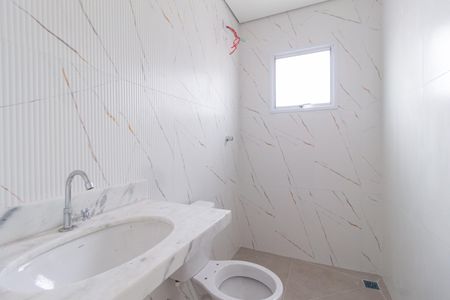 Casa à venda com 125m², 3 quartos e 4 vagas Casa à venda com 125m², 3 quartos e 4 vagasBanheiro da suíte 3