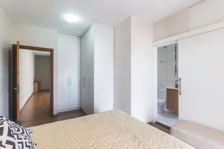 Casa para alugar com 182m², 2 quartos e 2 vagasSuíte 2