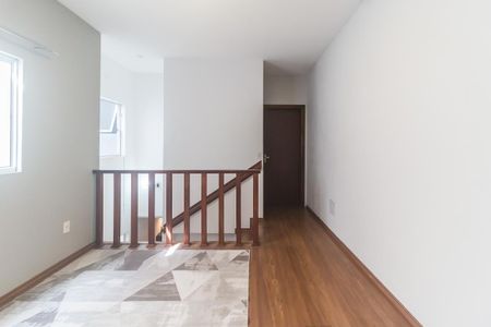 Casa para alugar com 182m², 2 quartos e 2 vagasEscritório