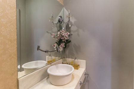 Casa para alugar com 182m², 2 quartos e 2 vagasLavabo