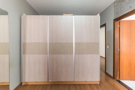 Casa para alugar com 182m², 2 quartos e 2 vagasSuíte 1