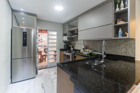 Casa para alugar com 182m², 2 quartos e 2 vagasCozinha