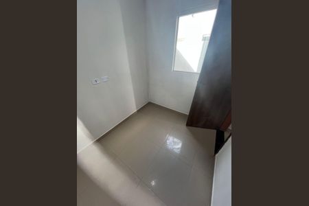 Quarto de casa para alugar com 2 quartos, 40m² em Campo de Santana, Curitiba