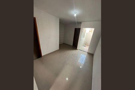 Sala de casa para alugar com 2 quartos, 40m² em Campo de Santana, Curitiba