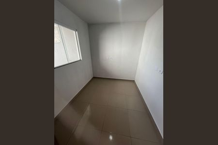 Quarto de casa para alugar com 2 quartos, 40m² em Campo de Santana, Curitiba