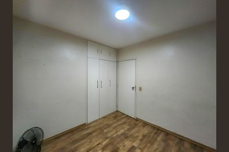 Apartamento para alugar com 110m², 3 quartos e 1 vaga Apartamento para alugar com 110m², 3 quartos e 1 vagaQuarto 2