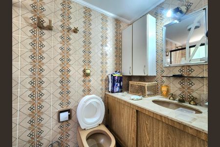 Apartamento para alugar com 110m², 3 quartos e 1 vaga Apartamento para alugar com 110m², 3 quartos e 1 vagaBanheiro da Suíte