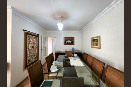 Apartamento para alugar com 110m², 3 quartos e 1 vaga Apartamento para alugar com 110m², 3 quartos e 1 vagaSala