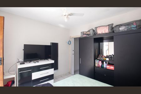 Casa à venda com 75m², 3 quartos e 1 vaga Casa à venda com 75m², 3 quartos e 1 vagaQuarto 1