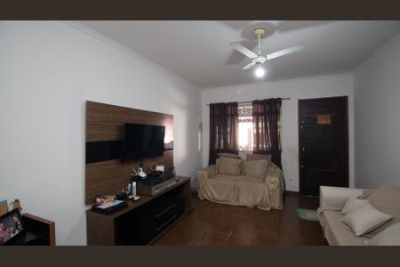 Sala de casa à venda com 3 quartos, 75m² em Vila Nivi, São Paulo