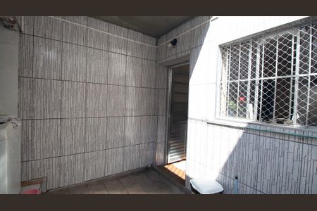 Casa à venda com 75m², 3 quartos e 1 vaga Casa à venda com 75m², 3 quartos e 1 vagaÁrea de Serviço