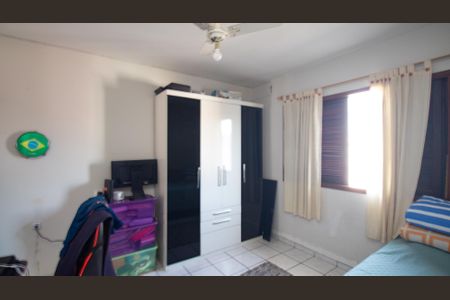 Casa à venda com 75m², 3 quartos e 1 vaga Casa à venda com 75m², 3 quartos e 1 vagaQuarto 2