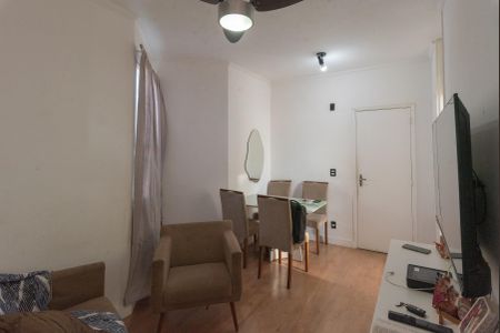 Sala de apartamento à venda com 2 quartos, 57m² em Jardim São Vicente, Campinas