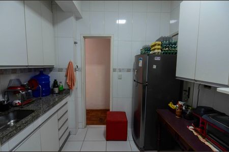 Apartamento à venda com 82m², 2 quartos e 1 vagaCozinha