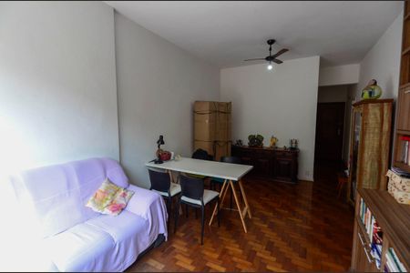 Sala de apartamento à venda com 2 quartos, 82m² em Tijuca, Rio de Janeiro