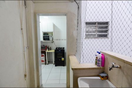 Apartamento à venda com 82m², 2 quartos e 1 vagaÁrea de Serviço