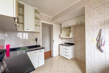 Apartamento à venda com 72m², 2 quartos e 1 vaga Apartamento à venda com 72m², 2 quartos e 1 vagaCozinha