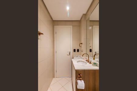 Apartamento para alugar com 140m², 3 quartos e 2 vagasBanheiro Social 1