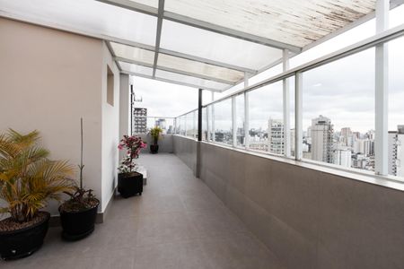 Apartamento à venda com 236m², 3 quartos e 1 vaga Apartamento à venda com 236m², 3 quartos e 1 vagaRooftop