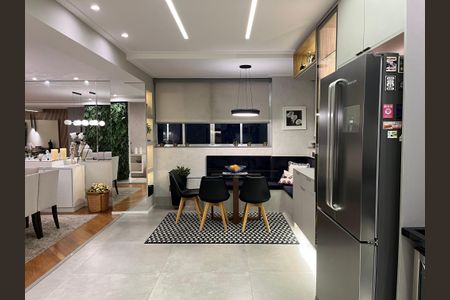 Apartamento à venda com 236m², 3 quartos e 1 vaga Apartamento à venda com 236m², 3 quartos e 1 vagaCozinha