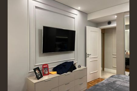 Apartamento à venda com 236m², 3 quartos e 1 vaga Apartamento à venda com 236m², 3 quartos e 1 vagaQuarto 1