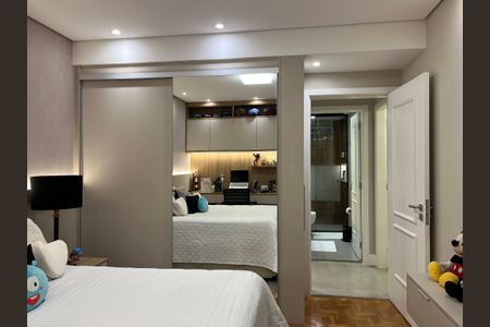 Apartamento à venda com 236m², 3 quartos e 1 vaga Apartamento à venda com 236m², 3 quartos e 1 vagaQuarto 2