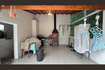 Apartamento à venda com 81m², 2 quartos e 1 vaga Apartamento à venda com 81m², 2 quartos e 1 vagaCobertura