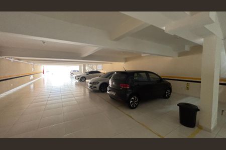 Apartamento à venda com 81m², 2 quartos e 1 vaga Apartamento à venda com 81m², 2 quartos e 1 vagaGaragem