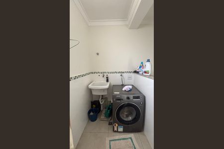 Apartamento à venda com 81m², 2 quartos e 1 vaga Apartamento à venda com 81m², 2 quartos e 1 vagaCobertura - Area de Serviço