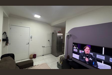 Apartamento à venda com 81m², 2 quartos e 1 vaga Apartamento à venda com 81m², 2 quartos e 1 vagaSala