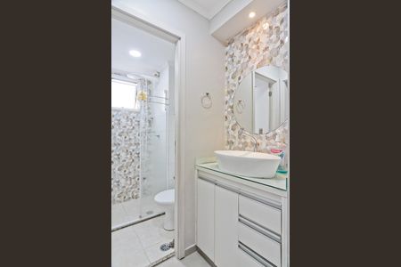 Apartamento para alugar com 43m², 2 quartos e sem vaga Apartamento para alugar com 43m², 2 quartos e sem vagaBanheiro