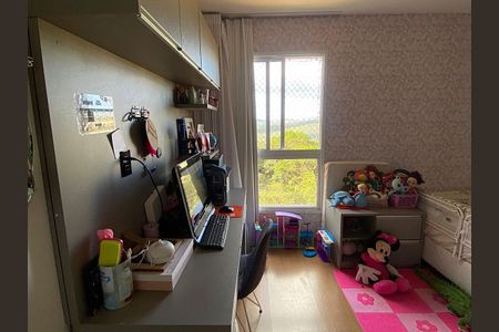 Apartamento à venda com 120m², 3 quartos e 3 vagasQuarto 2