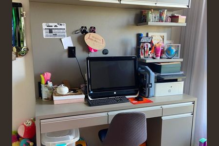 Apartamento à venda com 120m², 3 quartos e 3 vagasQuarto 2