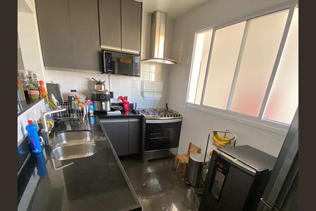 Apartamento à venda com 120m², 3 quartos e 3 vagasCozinha 