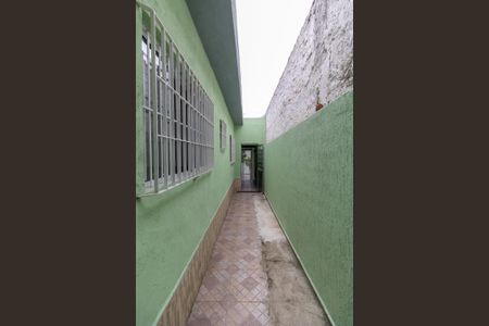 Casa à venda com 170m², 3 quartos e 2 vagasCorredor