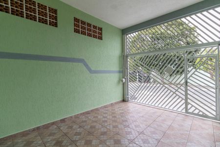 Casa à venda com 170m², 3 quartos e 2 vagasGaragem