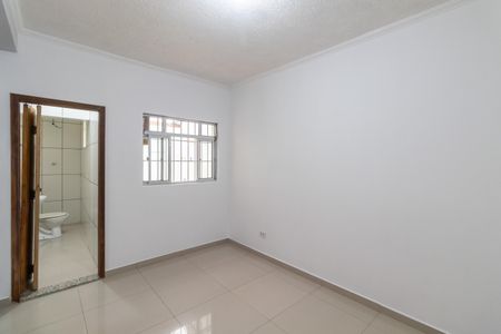 Casa à venda com 170m², 3 quartos e 2 vagasSuíte