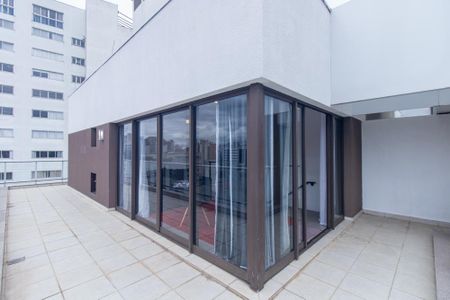 Apartamento para alugar com 119m², 3 quartos e 2 vagas Apartamento para alugar com 119m², 3 quartos e 2 vagasTerraço